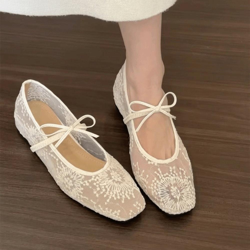 1 Pair Elegant Slip On Design  - Women Shoes Elegant のレビューと価格
