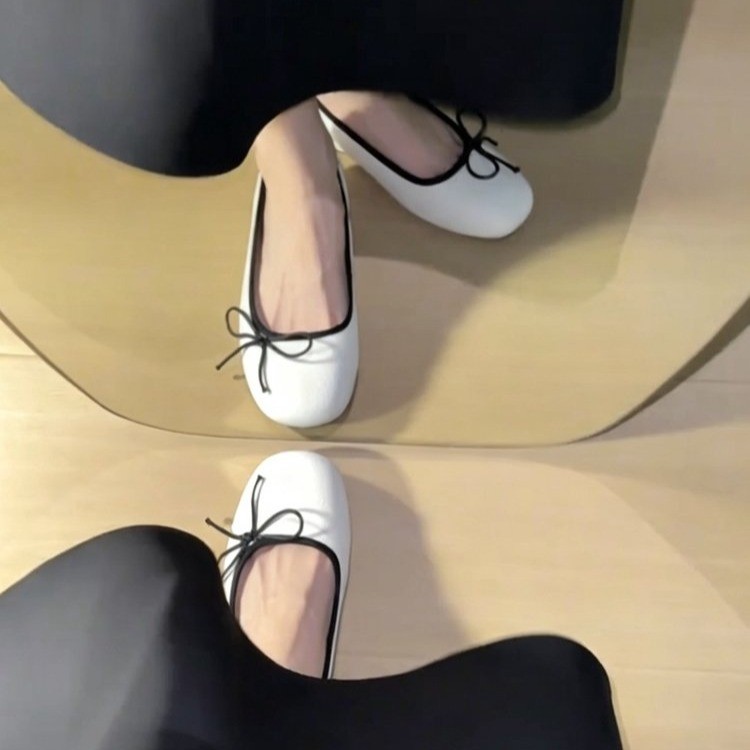 French-style Flat Evening Shoe - Ballet Flat Women のレビューと価格