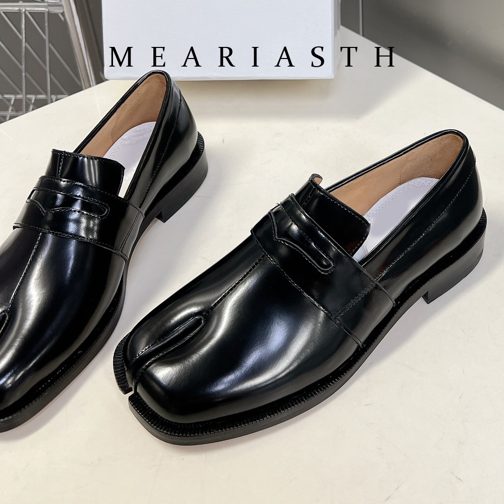 black Tabi Shoes Split Toe Pat - Women'S Shoes Wide Width のレビューと価格
