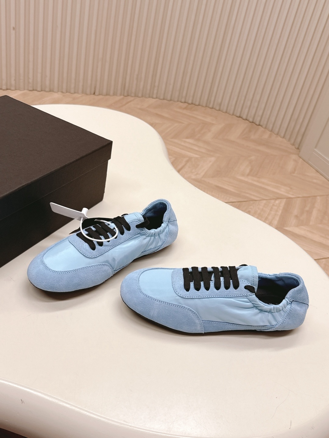 Luxury Brand Dance Shoes Casua - Women Shoes Luxury Brand のレビューと価格