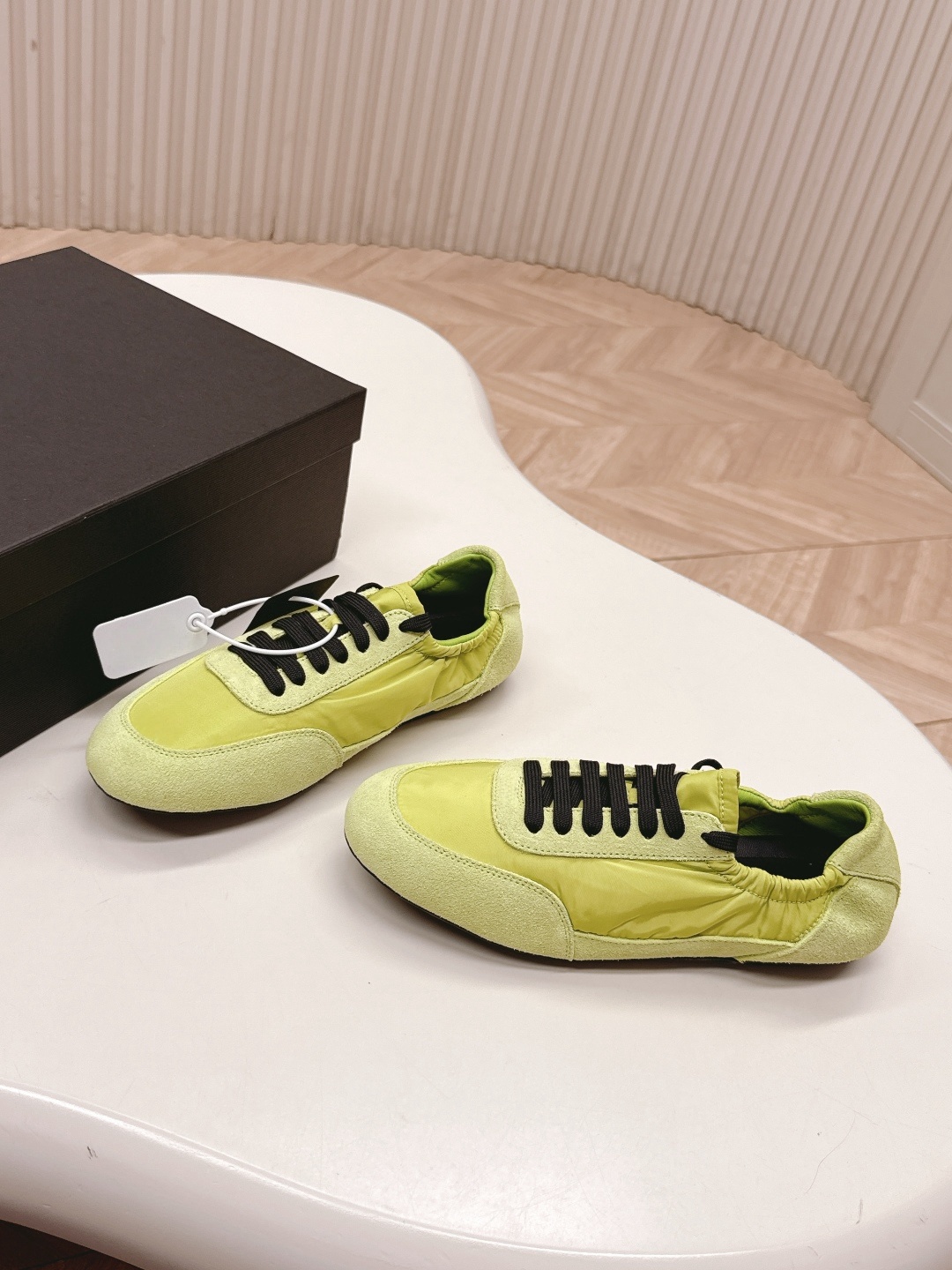 Luxury Brand Dance Shoes Casua - Women Shoes Luxury Brand のレビューと価格