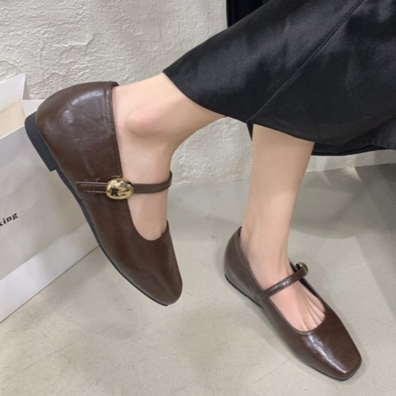Ultra-Soft Leather Black Flats - Women Shoes Black のレビューと価格