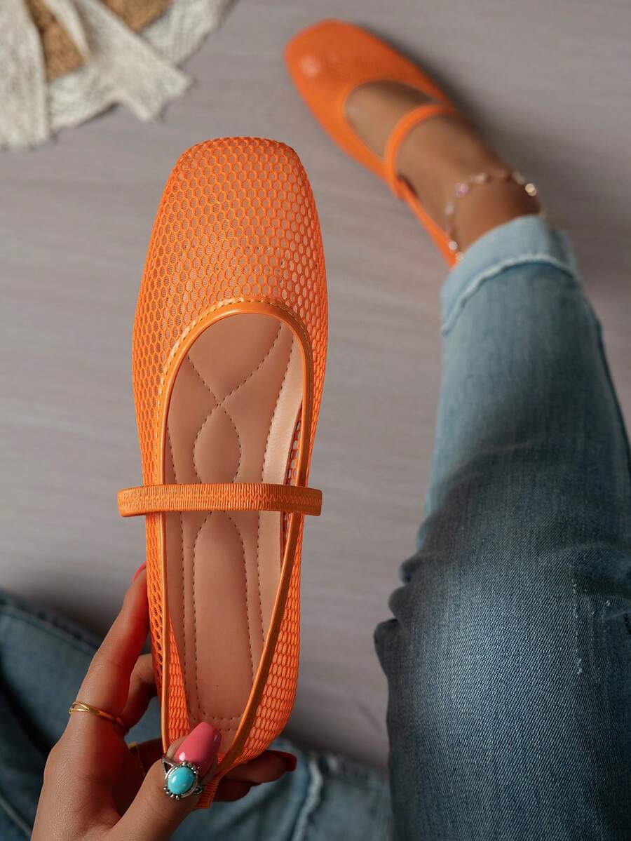Summer Mesh Hollow Flat Shoes  - Ballet Flat Women のレビューと価格