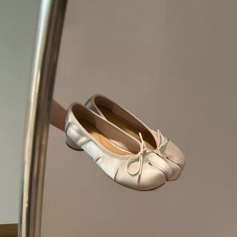 Sweet Bow Women's Spring 2026  - Women'S Shoes のレビューと価格