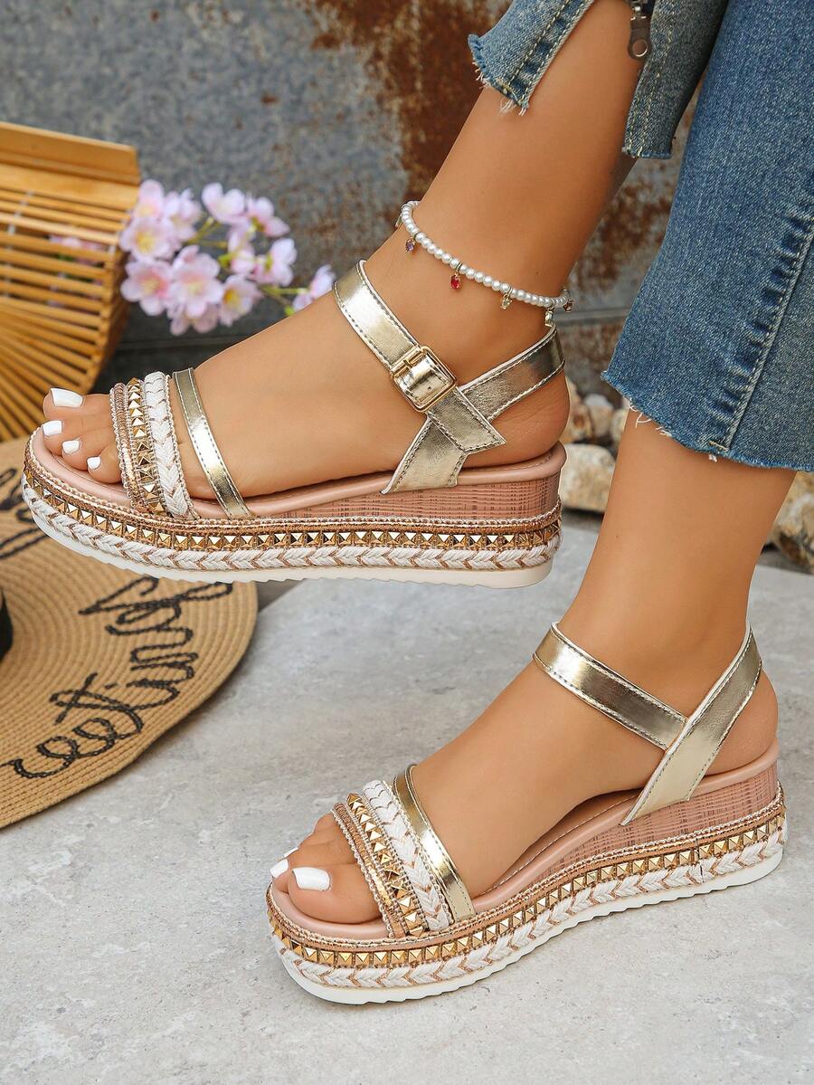 Orange Rivet Decor Ankle Strap - Cork Wedge Sandal のレビューと価格