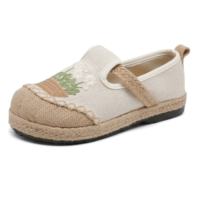 Veowalk Flowers Embroidered Wo - Women'S Shoes Vegan のレビューと価格