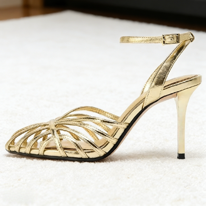 Sexy Gold Hollow Narrow Band H - Metallic Heel Sandal のレビューと価格