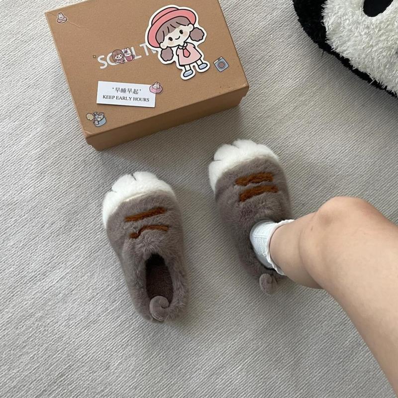 Fun fluffy cats feet slippers  - Women'S Shoes For Flat Feet のレビューと価格